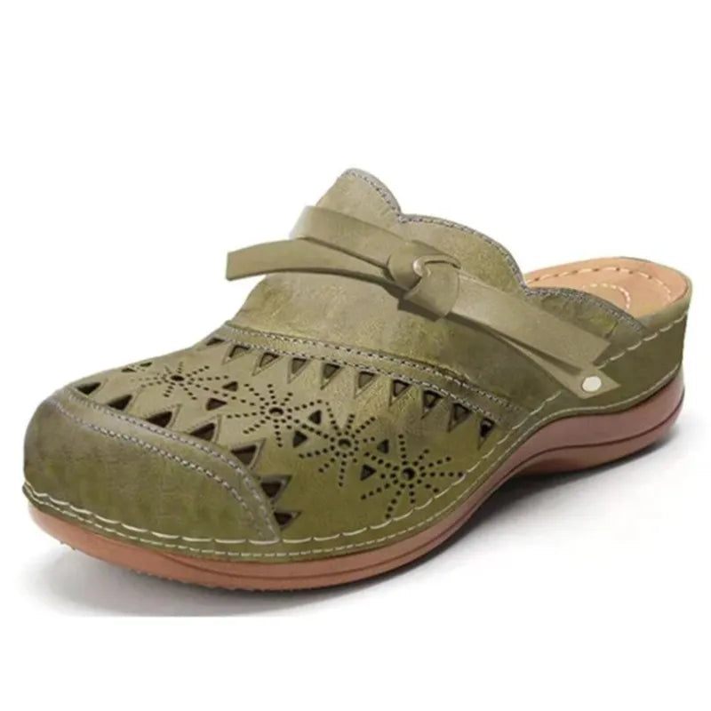 Lya | Comfortable Everyday Clogs
