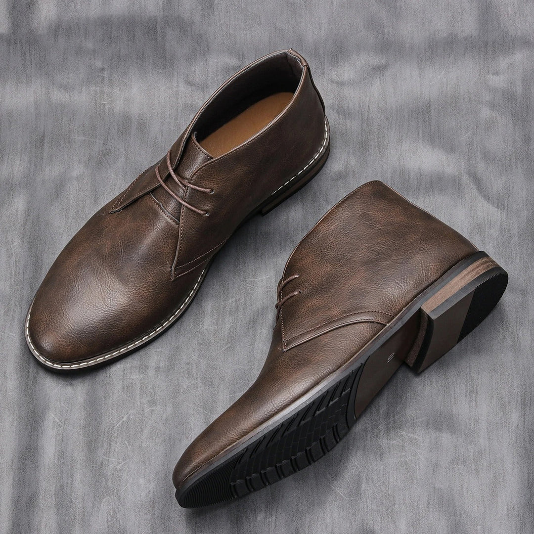 Clayton | Classic Low-Cut Heritage Boot