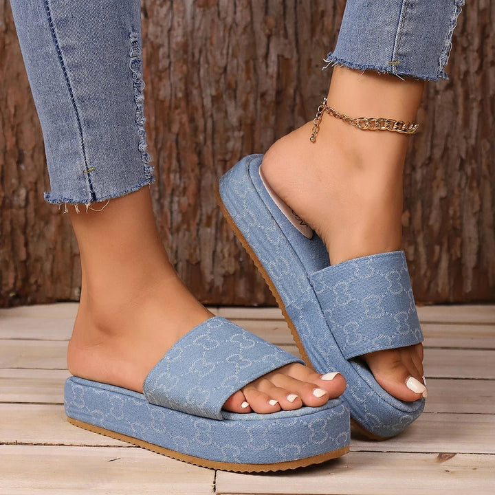 Massicci Sandals
